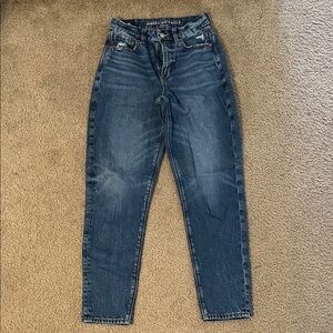 American Eagle Outfitters Dark Blue Cropped Jeans